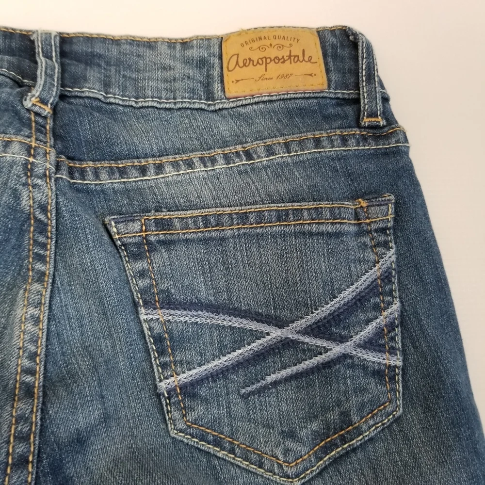 Aeropostale Bayla Low Rise Skinny Jeans Rhinestone Size 0 NWT
